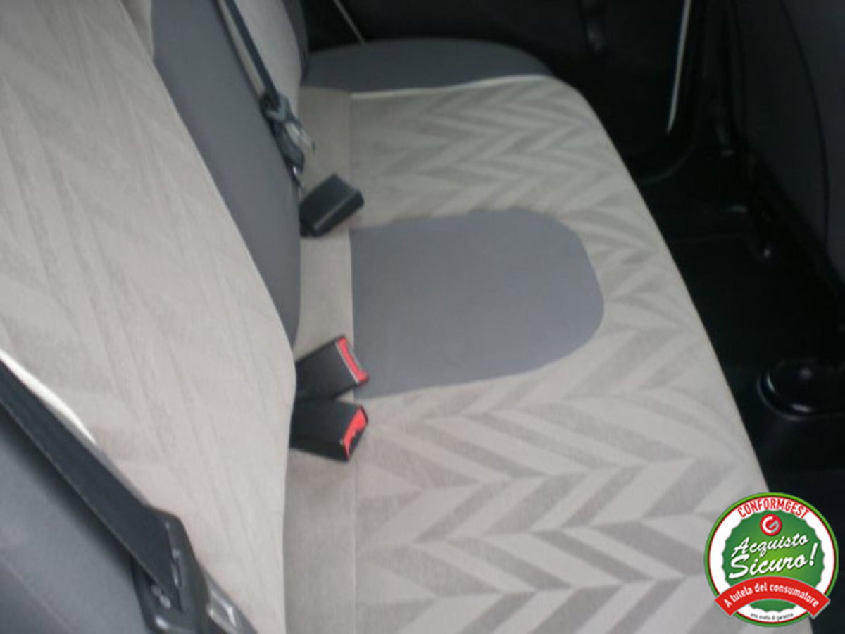 Lancia Ypsilon 1.3 MJT 16V 95 CV 5 porte S&S Gold (11)