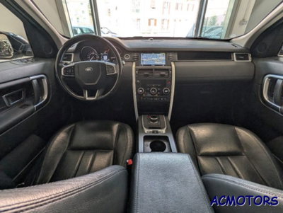 Land Rover Discovery Sport 2.0 TD4 180 CV HSE Luxury (16)