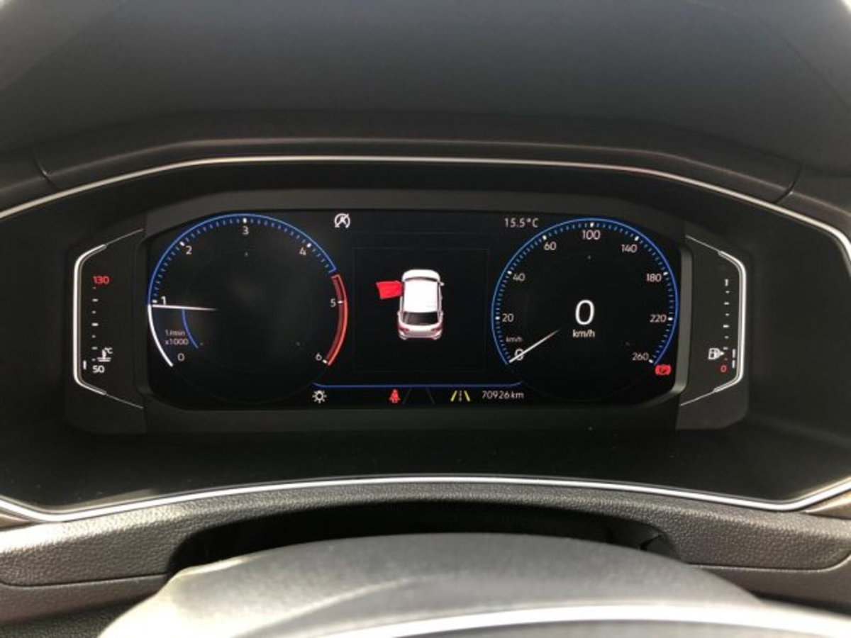 Volkswagen T-Roc 1.6 TDI SCR Style BlueMotion Technology (3)
