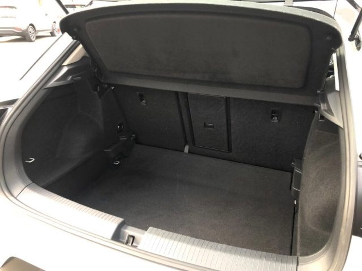 Volkswagen T-Roc 1.6 TDI SCR Style BlueMotion Technology (13)
