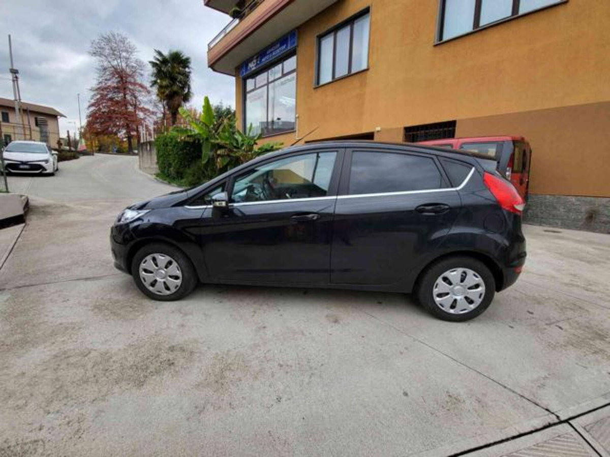 Ford Fiesta 1.2 82 CV 5 porte Titanium (4)