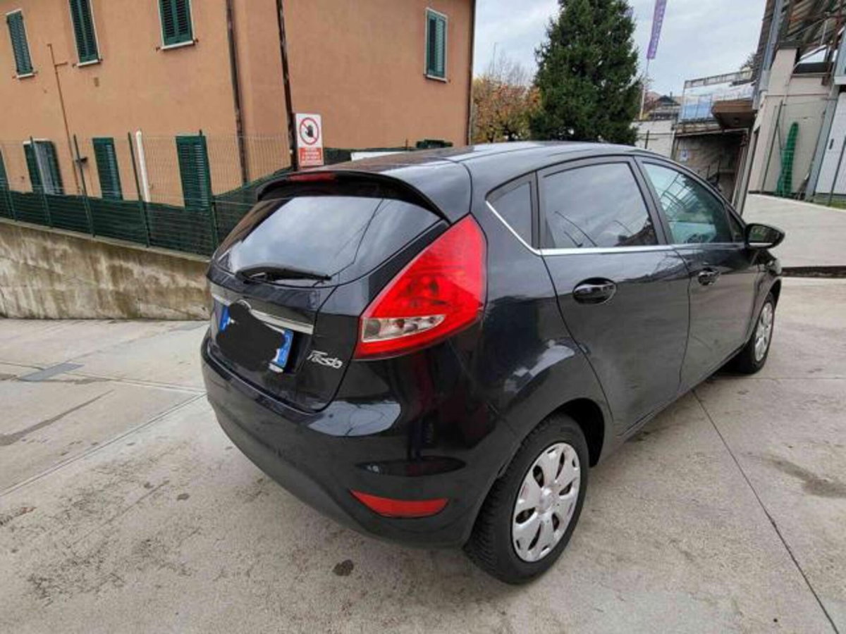 Ford Fiesta 1.2 82 CV 5 porte Titanium (7)
