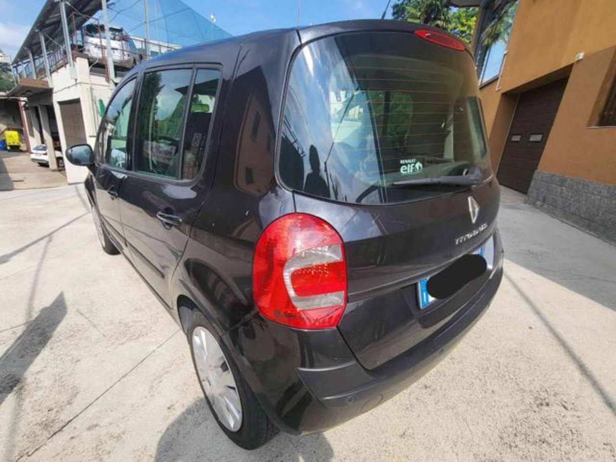Renault Modus 1.2 16V Live (5)
