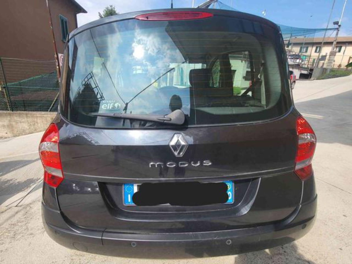Renault Modus 1.2 16V Live (6)