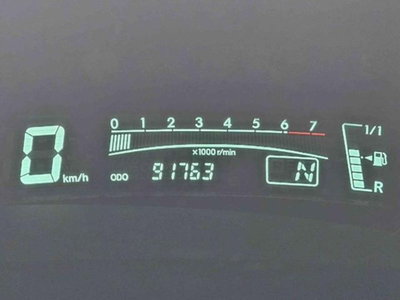 Toyota Yaris 1.3 5 porte M-MT Sol (8)