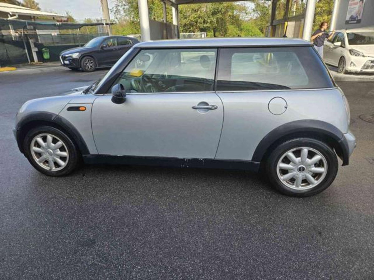 MINI Mini 1.6 16V One de luxe (8)