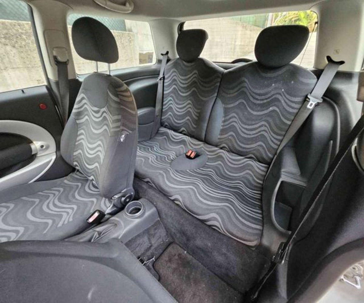MINI Mini 1.6 16V One de luxe (9)