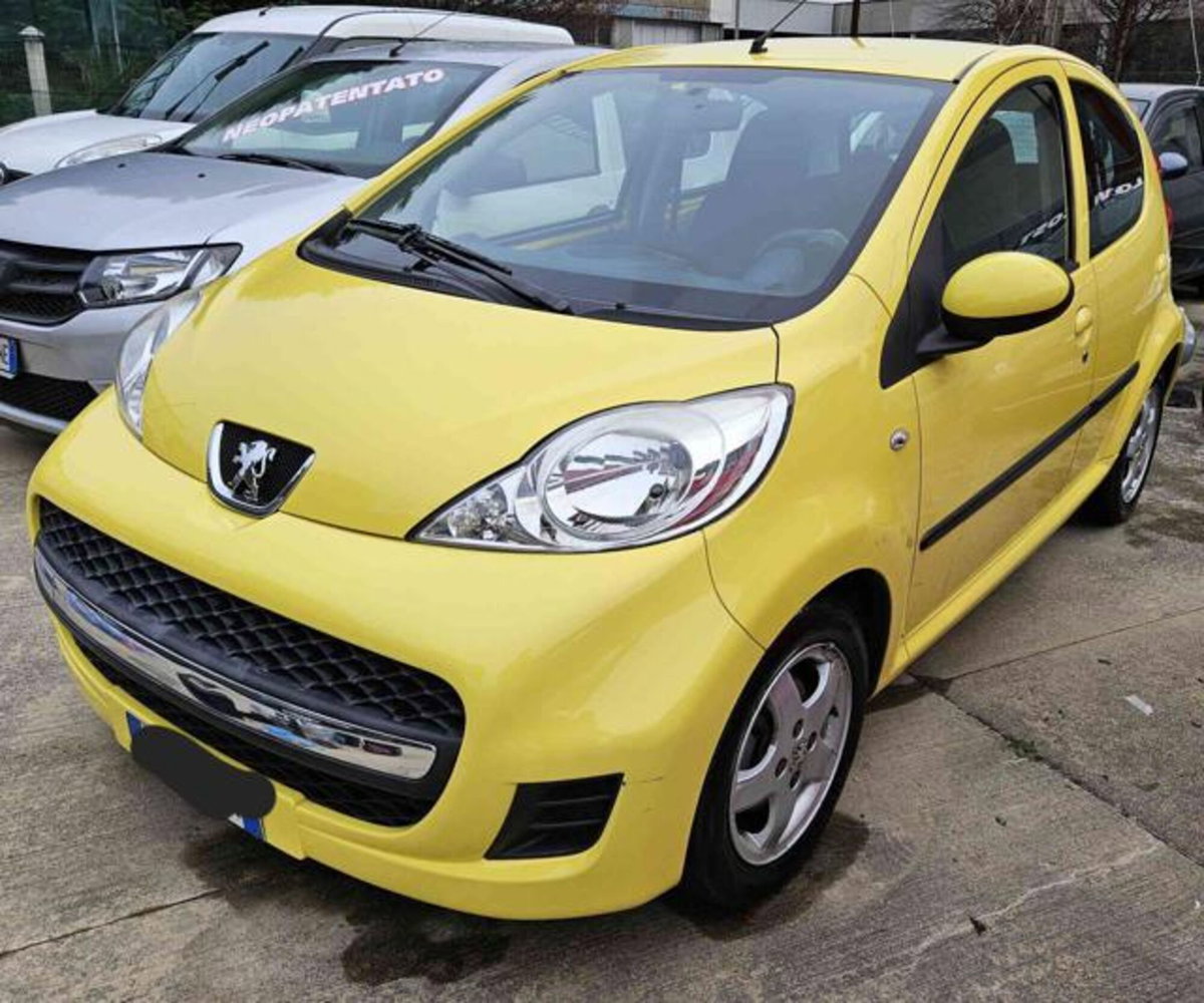 Peugeot 107 68CV 5p. Urban Move (3)