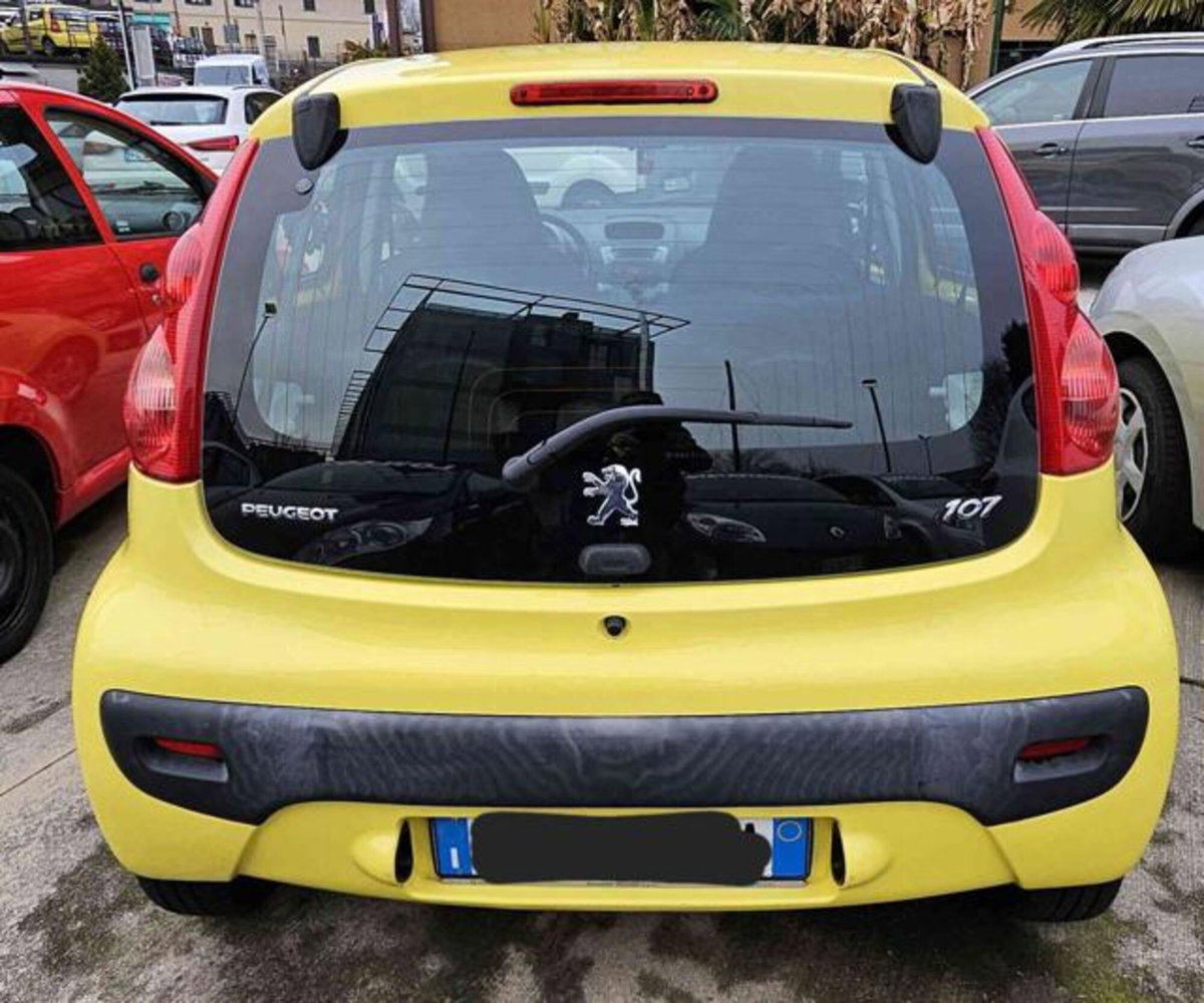 Peugeot 107 68CV 5p. Urban Move (6)