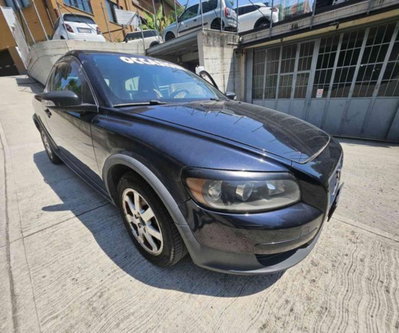 Volvo C30 1.6 D Momentum (5)