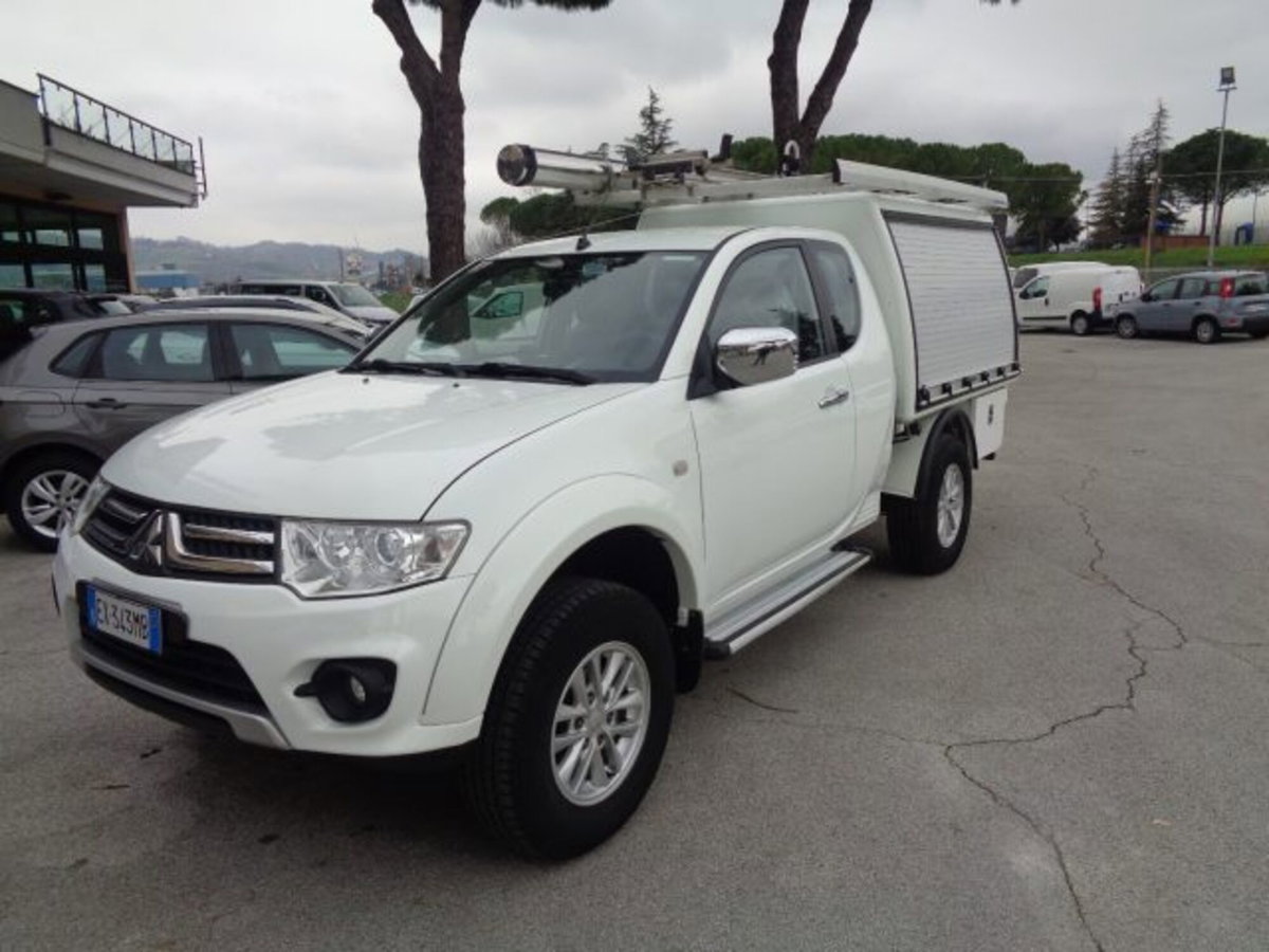 Mitsubishi L200 2.5 DI-D 178 CV Double Cab Intense Plus
