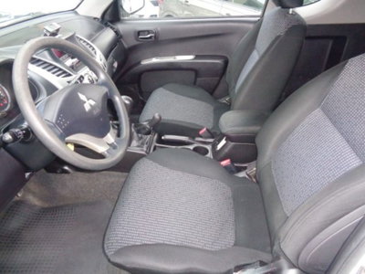 Mitsubishi L200 2.5 DI-D 178 CV Double Cab Intense Plus (8)