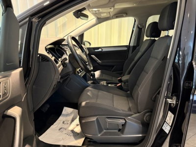 Volkswagen Touran 1.4 TSI DSG Business BlueMotion Technology (4)