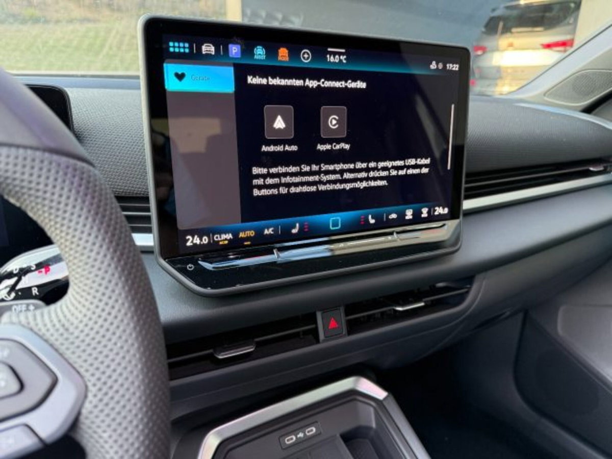 Volkswagen T-Roc 1.5 etsi R-Line 150cv dsg (16)