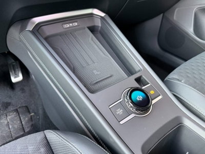 Volkswagen T-Roc 1.5 etsi R-Line 150cv dsg (17)