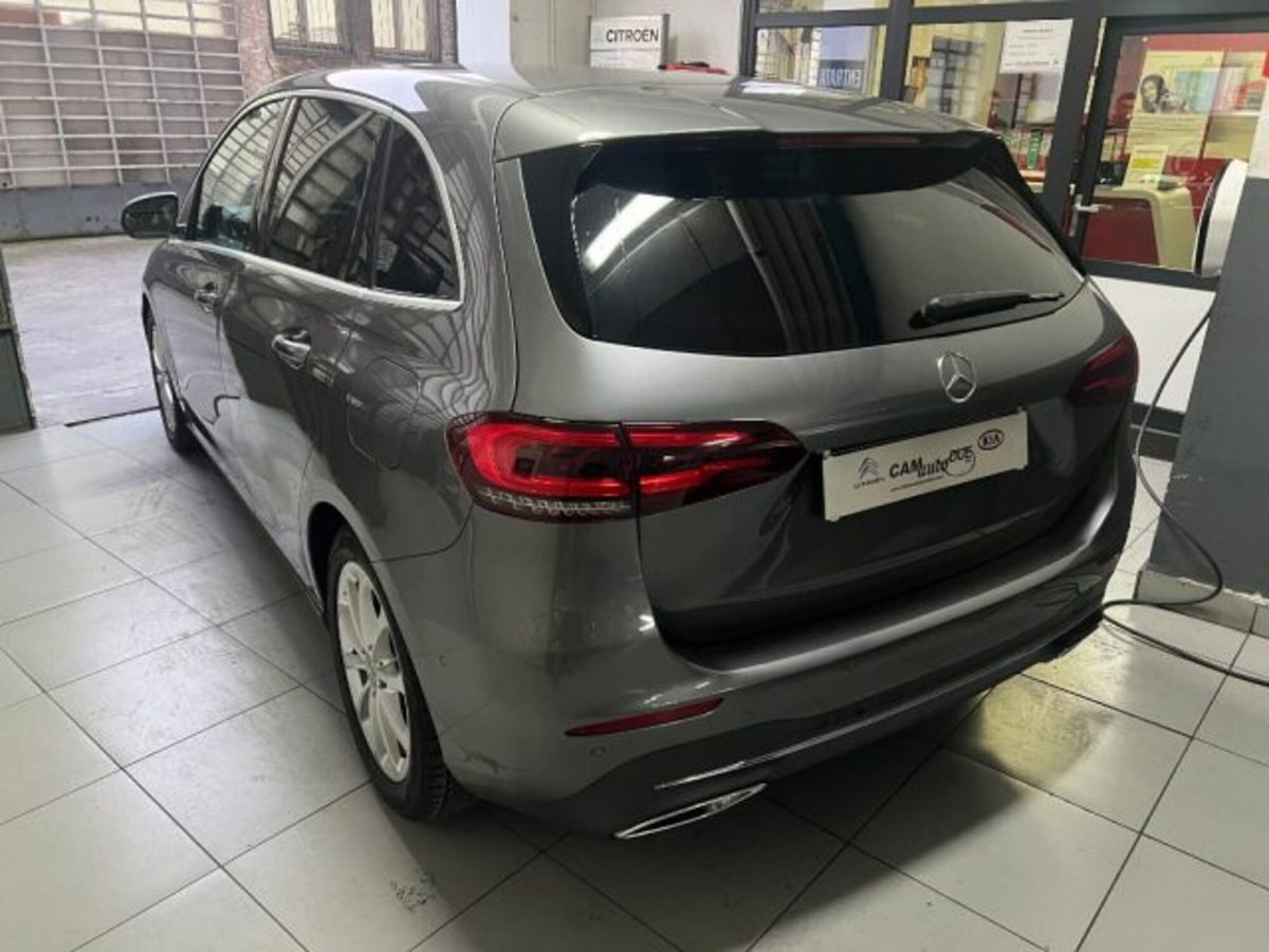 Mercedes-Benz Classe B 180 d Automatic Executive (2)