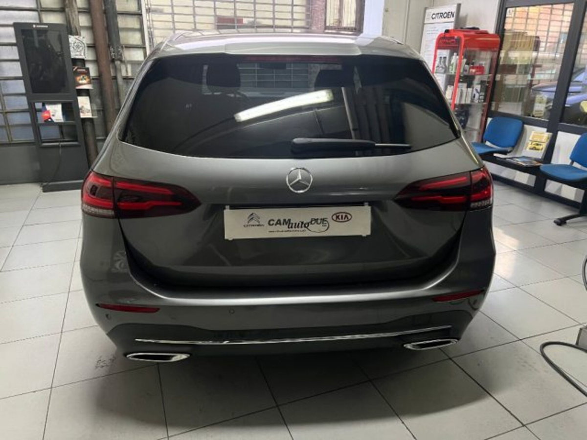 Mercedes-Benz Classe B 180 d Automatic Executive (3)