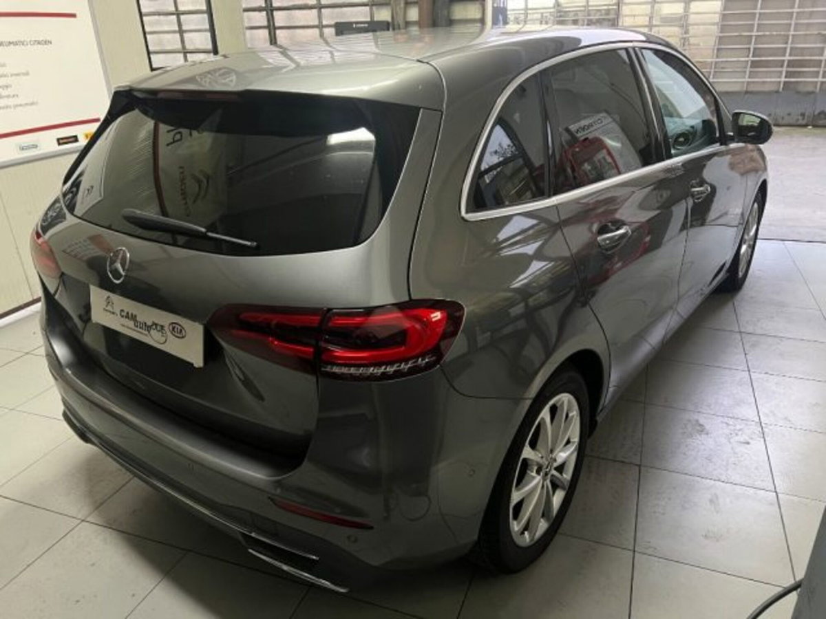Mercedes-Benz Classe B 180 d Automatic Executive (4)