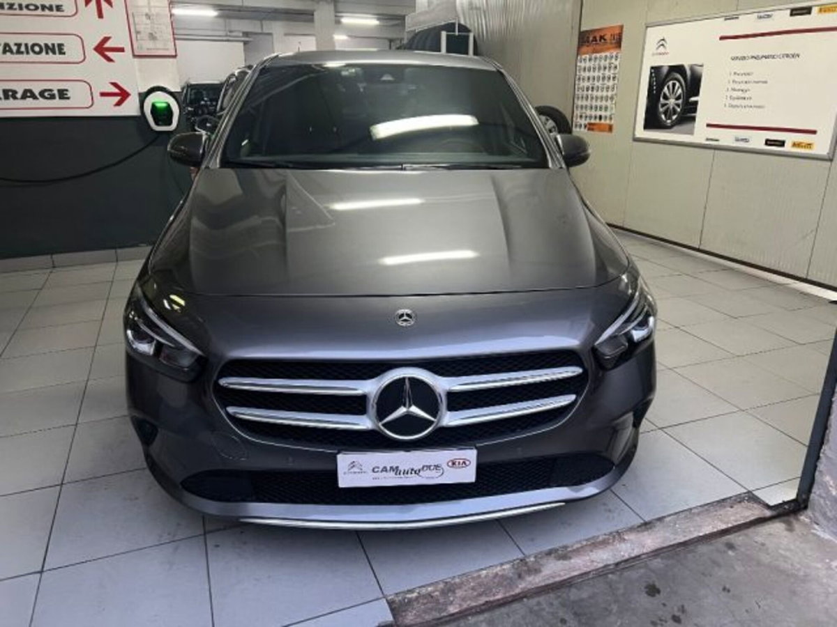 Mercedes-Benz Classe B 180 d Automatic Executive (6)