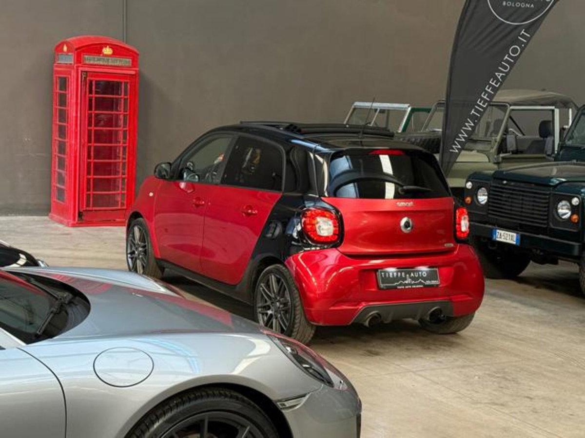 smart forfour forfour 90 0.9 Turbo Brabus Style (6)