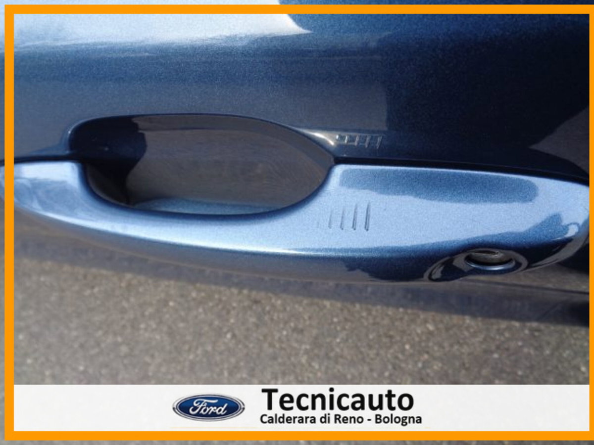 Ford Focus Station Wagon 1.0 EcoBoost Hybrid 125 CV SW ST-Line (14)