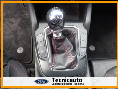 Ford Focus Station Wagon 1.0 EcoBoost Hybrid 125 CV SW ST-Line (17)