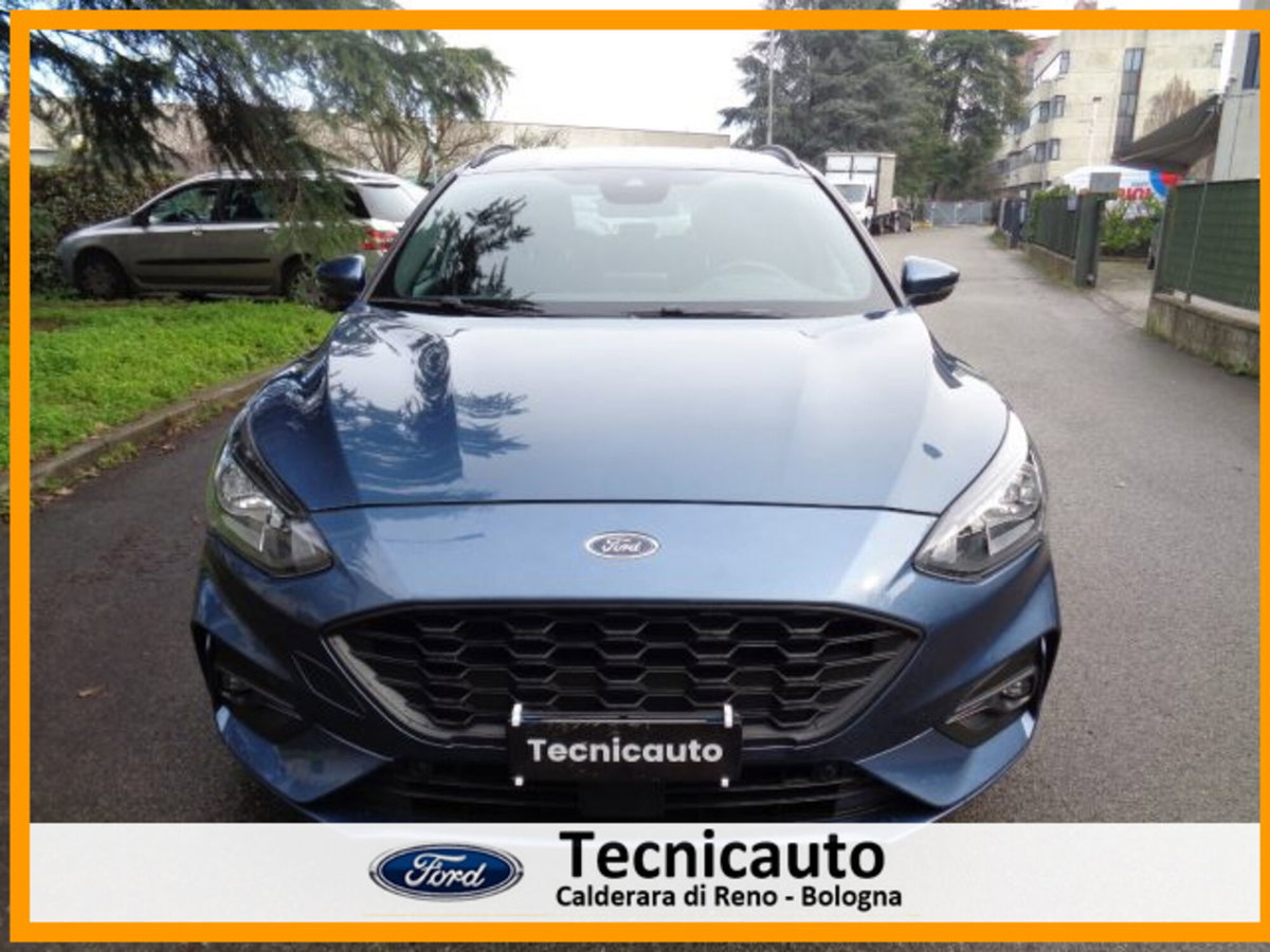 Ford Focus Station Wagon 1.0 EcoBoost Hybrid 125 CV SW ST-Line (3)