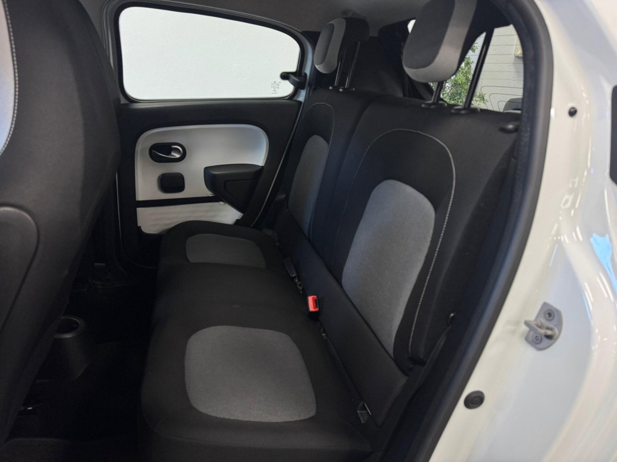 Renault Twingo SCe Stop&Start Intens (10)