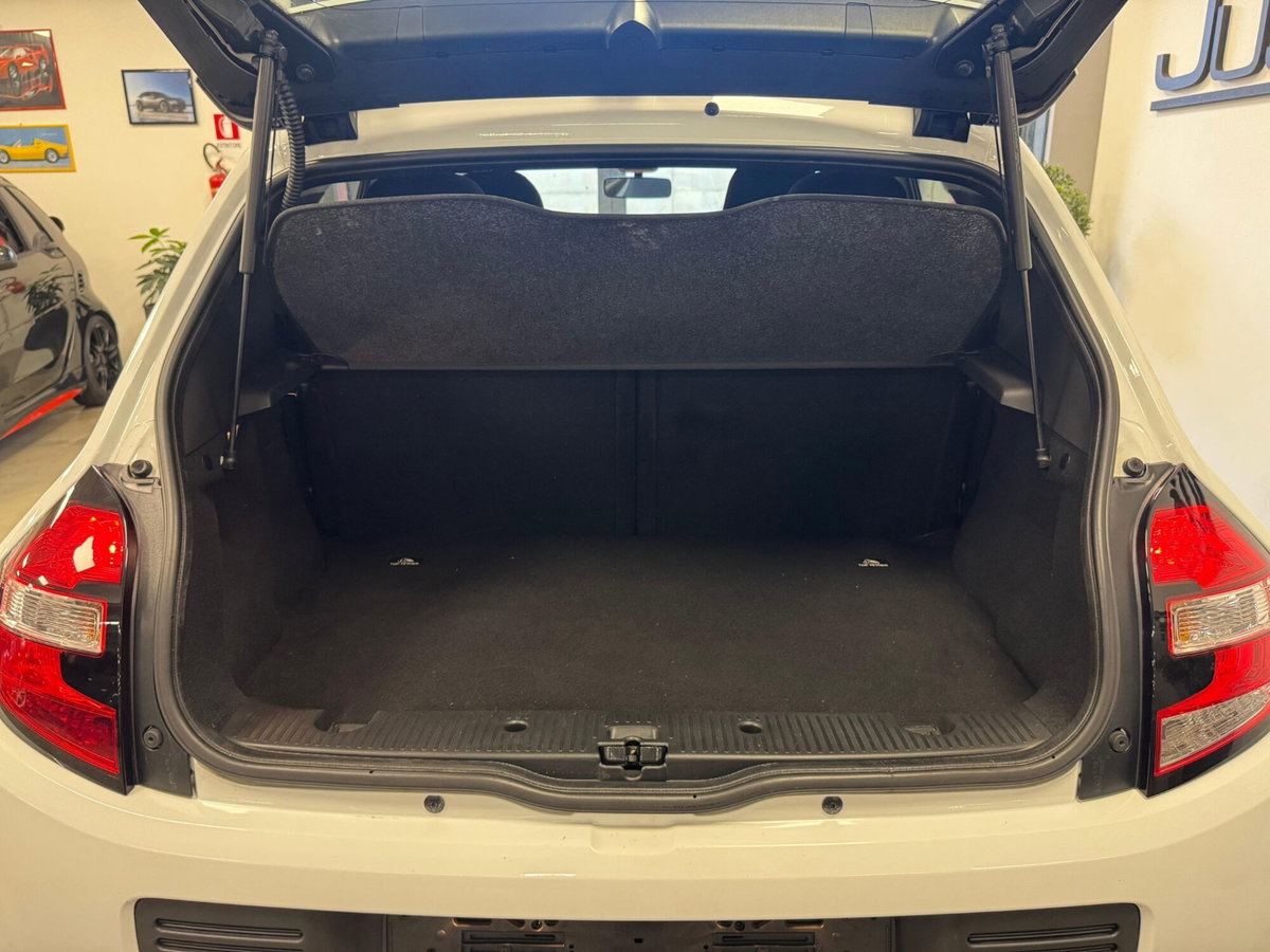 Renault Twingo SCe Stop&Start Intens (12)