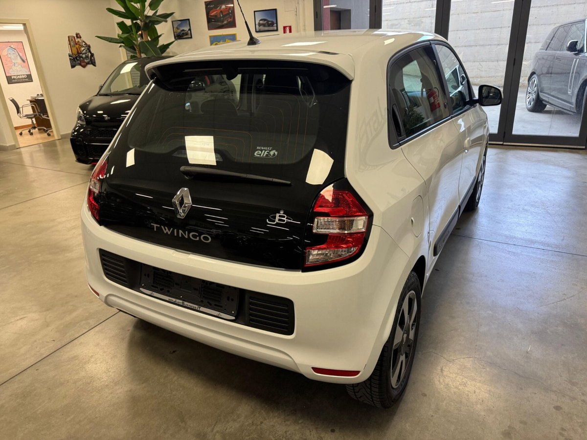 Renault Twingo SCe Stop&Start Intens (4)