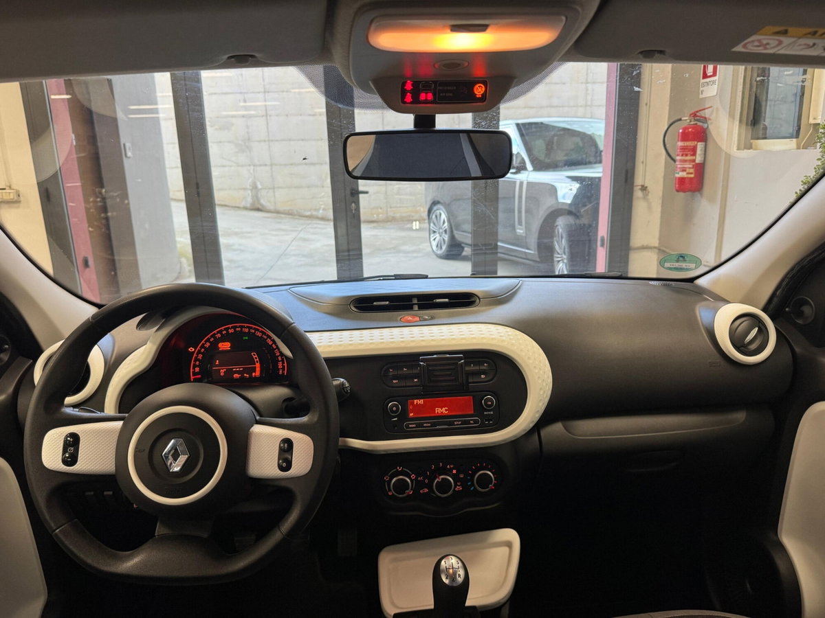 Renault Twingo SCe Stop&Start Intens (8)