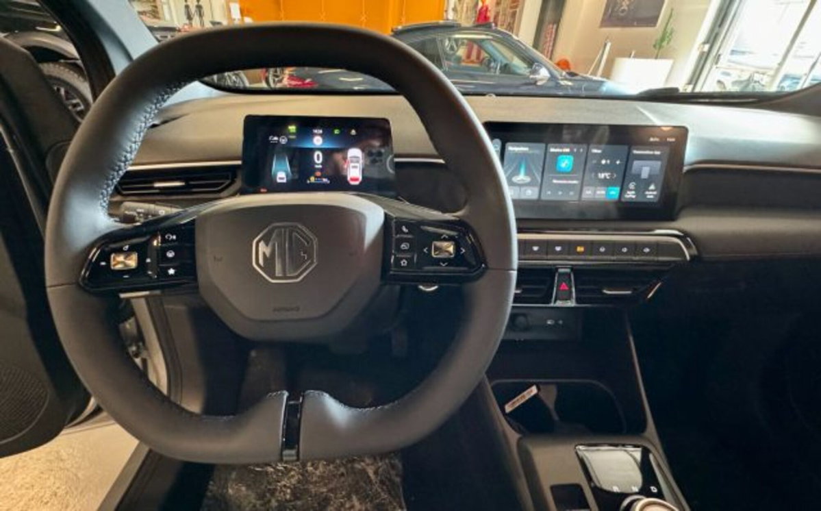 Mg MG3 1.5 hybrid+ Luxury auto (13)