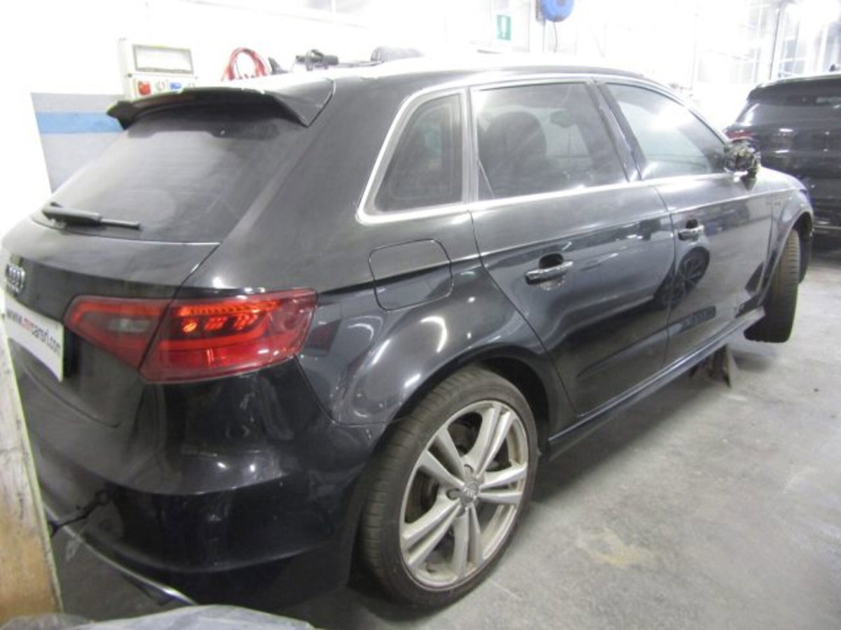 Audi S3 Sportback 2.0 TFSI quattro (7)