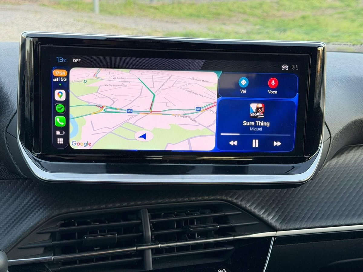 Peugeot 2008 PureTech 100 S&S Allure (13)