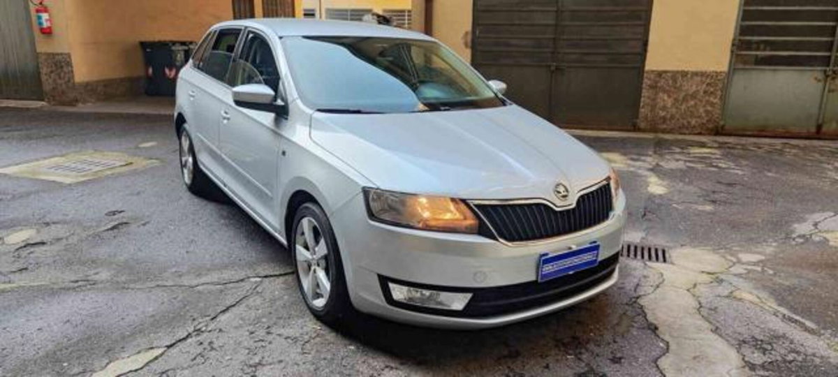 Skoda Rapid Spaceback TSI 105CV Ambition (4)