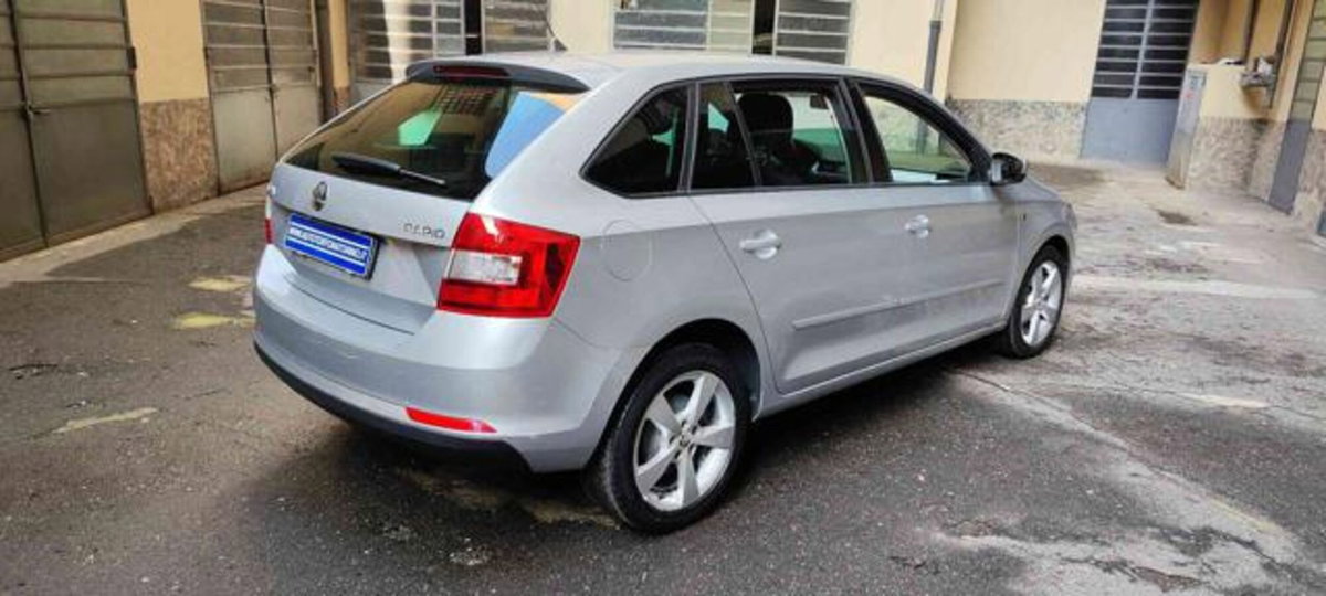 Skoda Rapid Spaceback TSI 105CV Ambition (6)