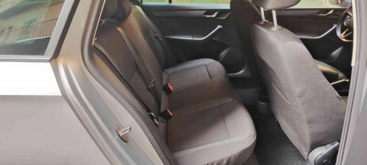 Skoda Rapid Spaceback TSI 105CV Ambition (7)