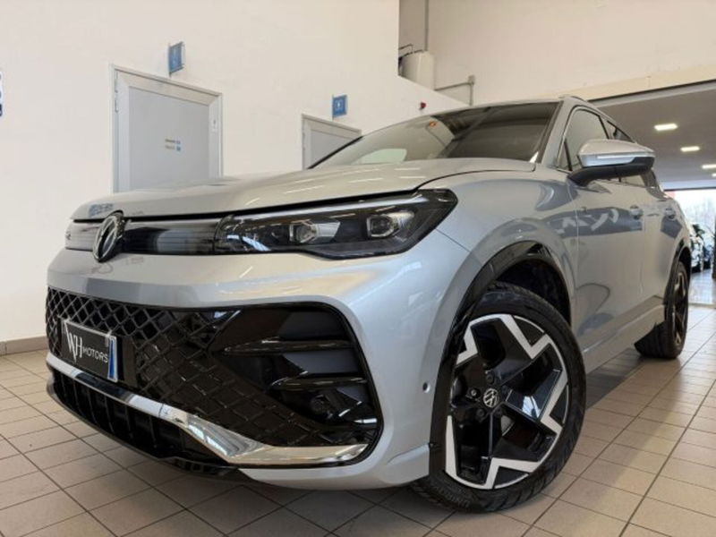 Volkswagen Tiguan 2.0 tdi R-Line 150cv dsg