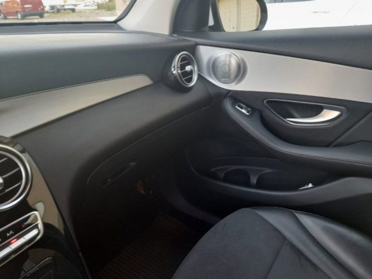 Mercedes-Benz GLC SUV 250 d 4Matic Premium (8)