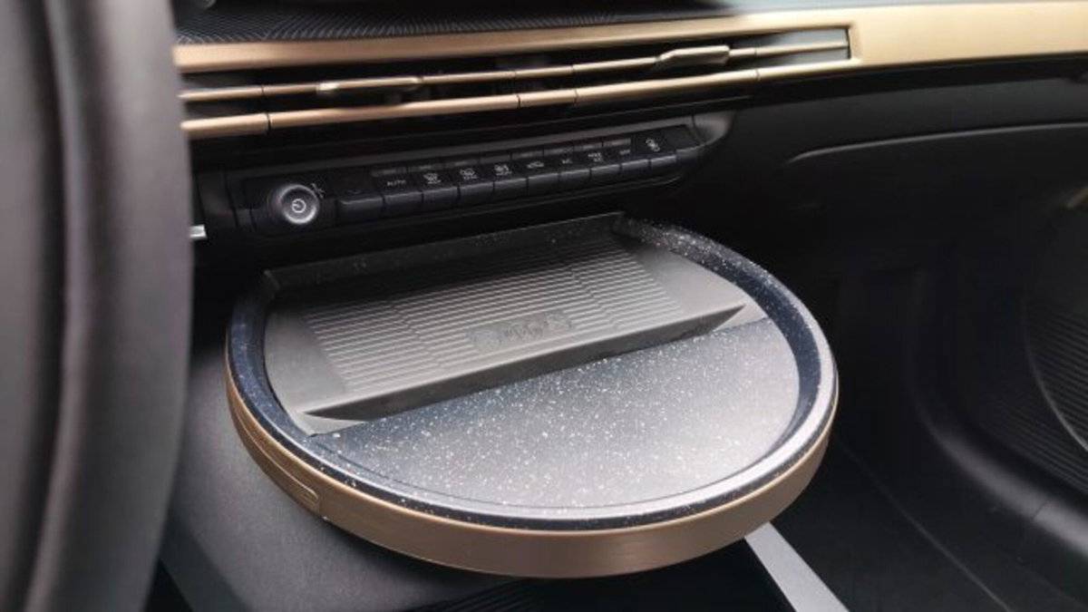 Lancia Ypsilon 1.2 mhev Edizione Limitata Cassina e-dct (18)