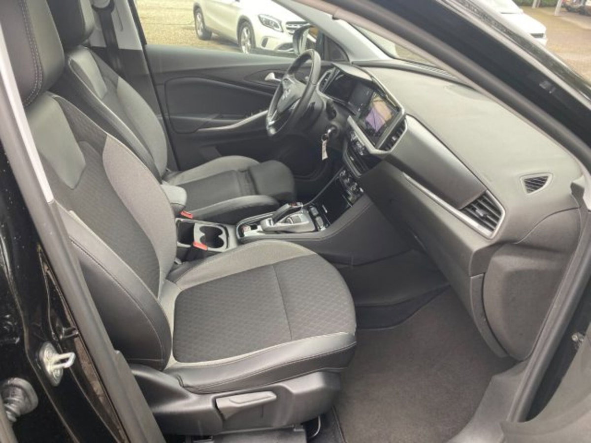 Opel Grandland 1.5 diesel Ecotec aut. GS Line (8)