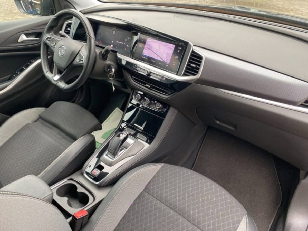 Opel Grandland 1.5 diesel Ecotec aut. GS Line (9)
