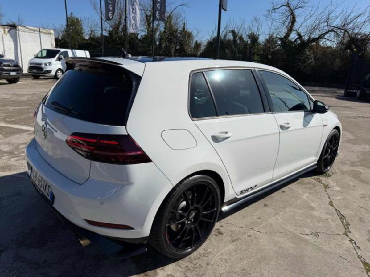 Volkswagen Golf GTI 2.0 TSI TCR DSG 5p. BlueMotion Technology (4)