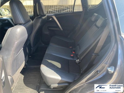 Toyota Rav4 D-4D 2WD Lounge (11)