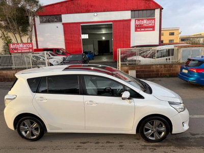 Toyota Verso 1.6 D-4D Style 7 posti (9)