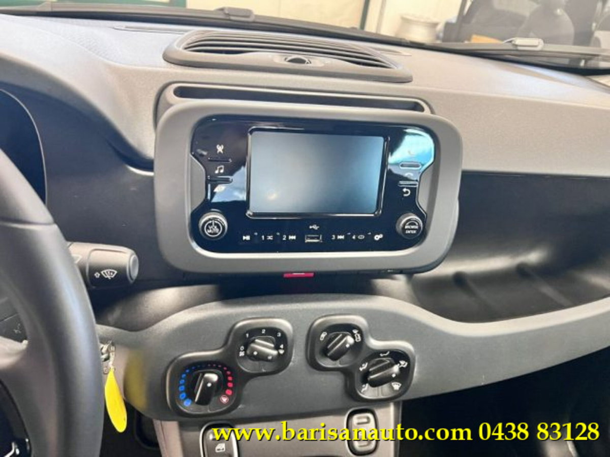 Fiat Panda 1.0 firefly hybrid Icon s&s 70cv (10)