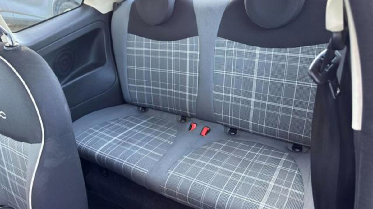 Fiat 500 1.2 Lounge (16)