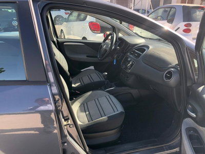 Fiat Punto Evo 1.3 Mjt 95 CV DPF 5 porte S&S Dualogic Dynamic (8)