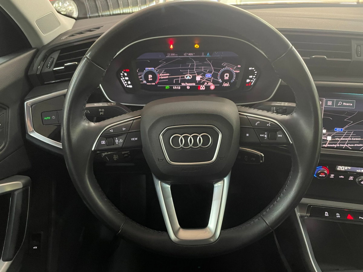 Audi Q3 35 TDI quattro S tronic Business (11)