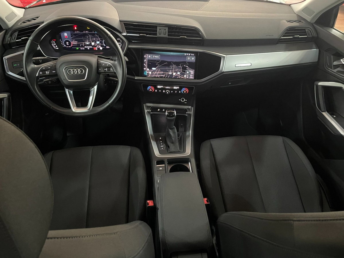 Audi Q3 35 TDI quattro S tronic Business (8)